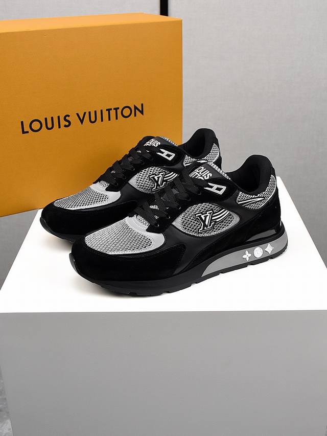 精品原单 LouisxVuittox Lv Traine 路易威登 走秀款 大底和面料私模 绝对下血本费心思的一款鞋子 自vifgil到来之后而设计的这一系列