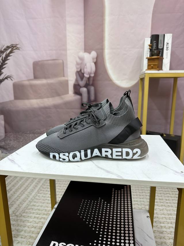 Dsquared2 休闲运动鞋 Z柜同步发售 原厂配置 进口y版定制原版材料牛皮原厂特供原版成型底超级舒适 原厂跟单货 高品质 可随意进出z柜 欢迎对比 正码