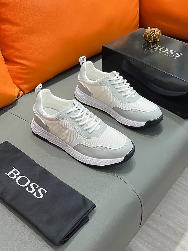 商品名称 Boss 波士 正规码数 38-44 休闲鞋 商品材料 精选 进口牛皮鞋面 舒适羊皮垫脚 原厂大底 - 点击图像关闭