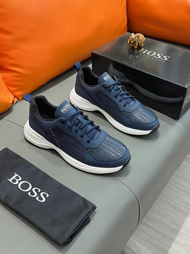 商品名称 Boss 波士 正规码数 38-44 休闲鞋 商品材料 精选 进口牛皮鞋面 舒适羊皮垫脚 原厂大底