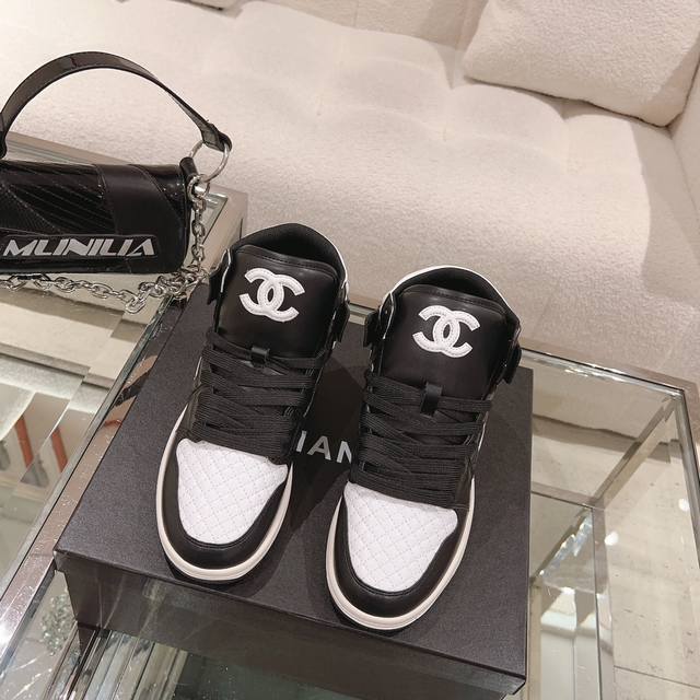 顶级品质 Chanel 23Fw New Arrival Chanel X Aj 最新联名合作款2023 香奈儿23秋冬新款运动鞋潮人必备单品 Material