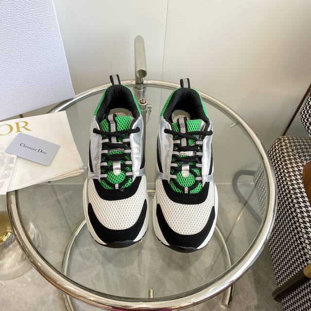 代购级 Dior迪奥homme Sneaker B22 情侣款运动鞋 老爹鞋 面包鞋 火爆ing的dior B22系列款 采用针织面3M反光面皮革面 混搭撞色面