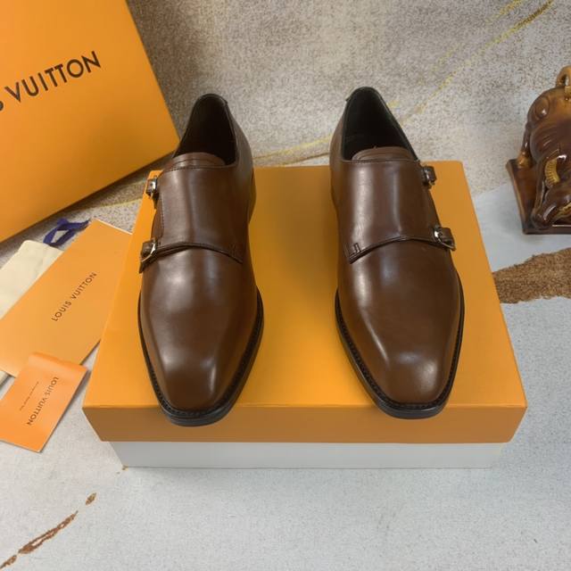 Louis Vuitton 路易登威 顶级牛货 Size 39 44 38 45可订做不退换 款号 13663 2021最新款lv男士商务休闲男鞋皮鞋 奢华尊贵
