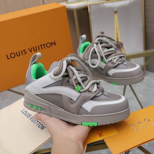 品牌 Louis Vuitton Lv.路易威登 等级 原版1 1专柜品质 材质 原版一致套包做法 私模定制原版一体成型tpu大底 牛皮网内里 款式类型 休闲运