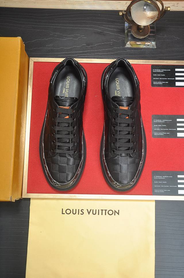 Louis Vuitton Lv.路易威登官网同款 原单爆款 Lv原工厂牛皮材料1 1原板 羊皮内里 原厂发泡大底 身配件一比一开模 专柜品质 亲们你还为穿着