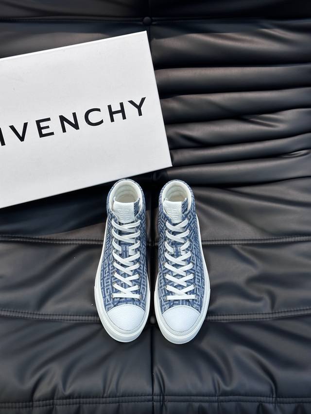 Givenchx 全新giv 1男士高帮休闲鞋 进口头层牛皮 质感满满 透气舒适 原版鞋底 上脚效果帅气有型 简约时尚百搭精品 Size 38x44 45定做