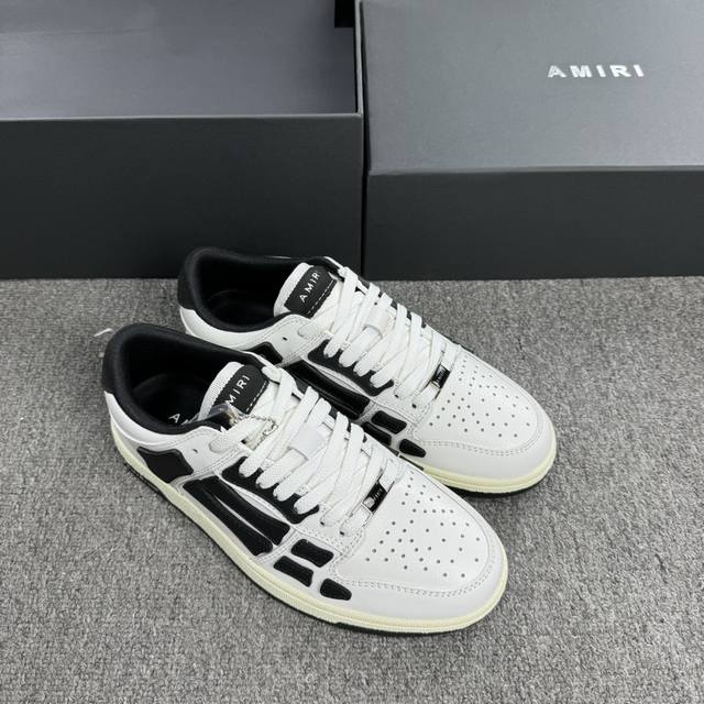 上新 Amiri 低帮运动 时尚板鞋 黑白色 高版本 顶级版本