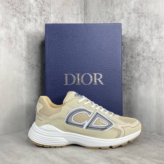 新款上架 Dior 22Ss B30 运动鞋 以现代线条和科技面料打造灵动休闲格调 迪奥品牌大使王俊凯 动感演绎全新b30运动鞋 步履生风 顶级版本 尺码 36