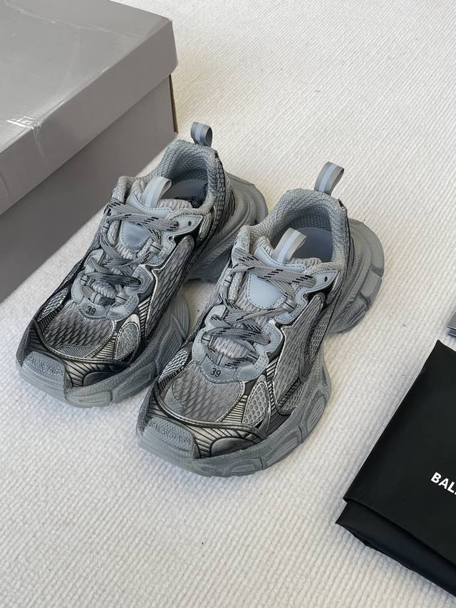 Balenciaga巴黎世家23Vs早春最新爆款3Xl Sneaker情侣运动老爹鞋系列 独家顶级版本 原版购入开发 一比一做货balenciaga 3Xl S