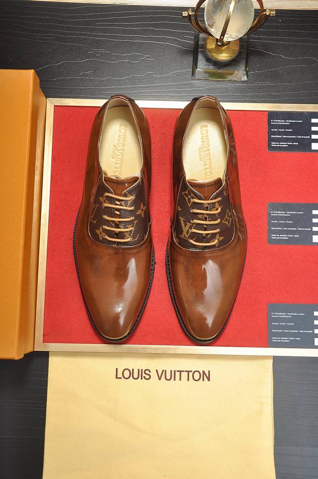 Louis Vuitton 牛皮内里 新款牛皮lv正装鞋专柜一比一制作原单品质 进口牛皮鞋面全羊皮内里原单原版橡胶大底 高品质看得见 码数 38-45 45定做
