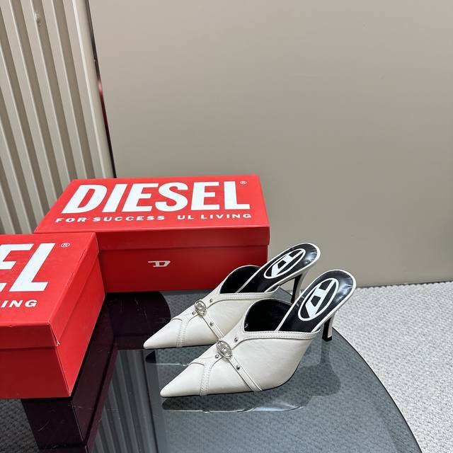 最高版出厂 Diesel时装品牌 Diesel不仅是时尚服饰品牌 它更代表一种生活方式 2024年春夏新品diesel后弹力尖头高跟鞋 F W23最性感鞋子大奖 - 点击图像关闭