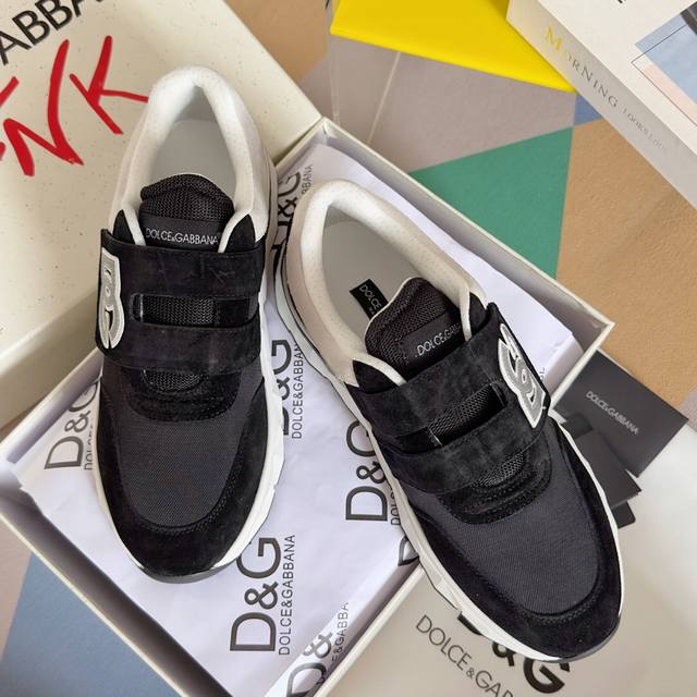 顶级版本：男款 Dolce&Gabbana杜嘉班纳 D&G最新款 休闲 运动鞋 老爹鞋 跑鞋 原版购入开发 做货 春夏系列 Daymaster 运动鞋，设计简约