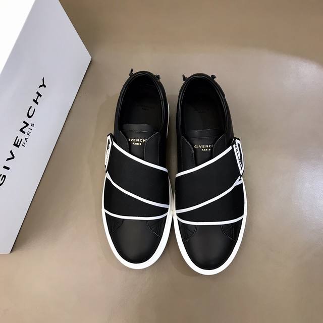 Givench* 专柜新品男士休闲鞋，鞋面采用进口原版牛皮面料，＋头层羊皮内里，原版橡胶大底 ，码数38-44