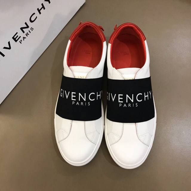 Givenc** 情侣款经典休闲鞋，意大利进口丝绸牛皮面，进口羊皮内里。鞋底：原厂特供原版底，独家活动成型超级舒适，跟单货，高品质，细节决定品质、我们只为用心做