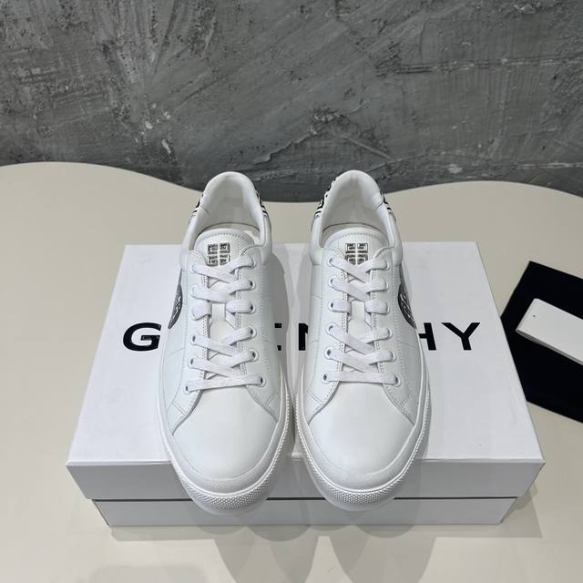 Givenchy 纪梵希 印花 City Sport 4G Logo Jee Josh Smith X Gvc联名 顶级版本，进口牛皮鞋面，侧面饰以绿色4G L