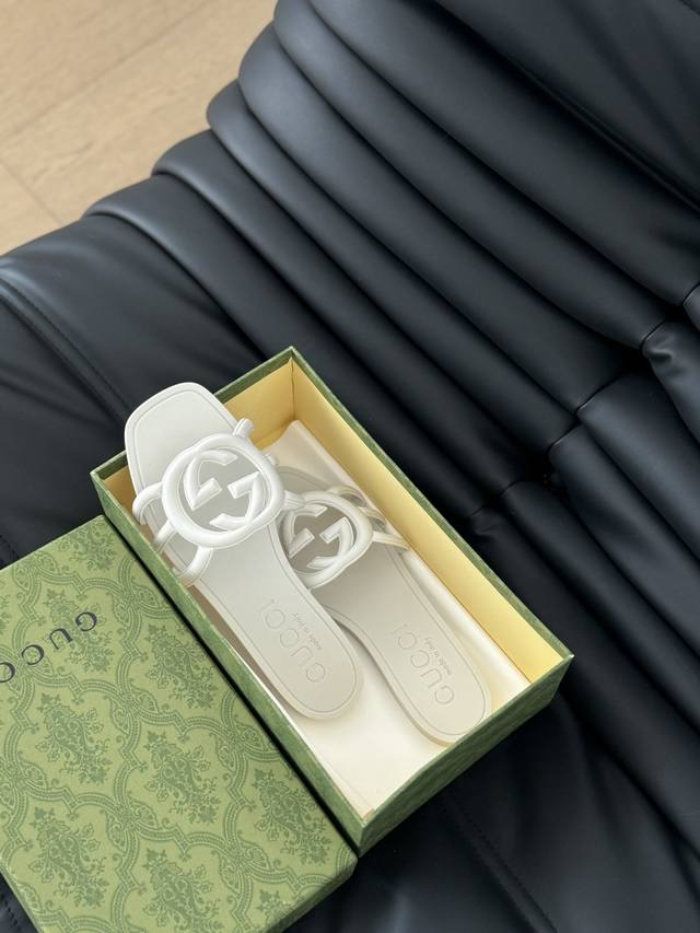 Tpu带亮光版本 Gucci 2024最新款果冻拖鞋 高版本tpu材料 跑量价 Size: 35-41