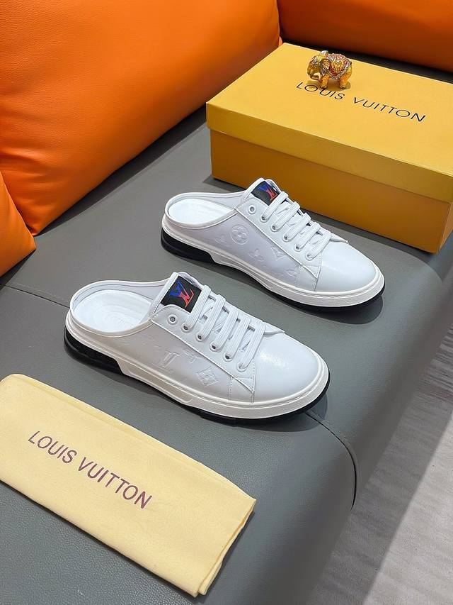 商品名称：Louis Vuitton 路易 威登 正规码数: 38-44 半拖 商品材料：精选 牛皮鞋面，柔软羊皮内里；原厂大底。