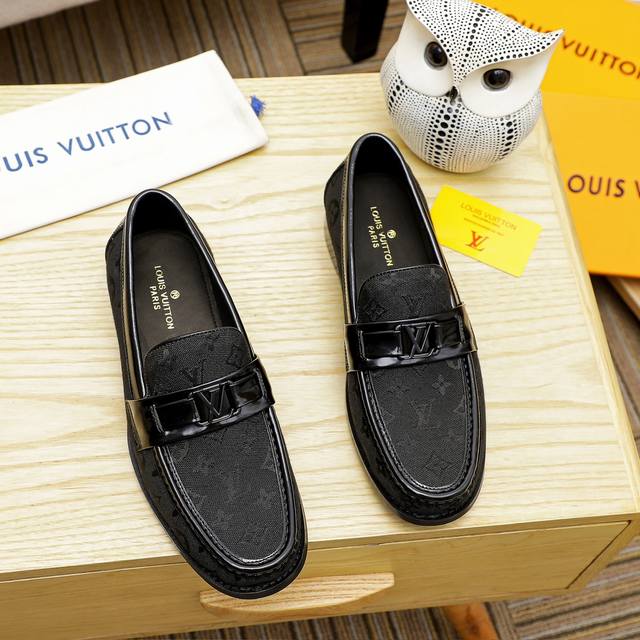 工厂价 Louis Vuitton 新款皮鞋官网原版复制，鞋面采用进口官网1:1材料制作意大利牛皮面，高端内里绝非一般的工艺制造，大厂工艺流程，专为潮男们打造最 - 点击图像关闭