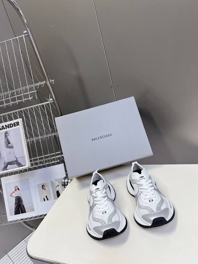 Balenciaga巴黎世家 Circuit系列12.5代 情侣款 厚底休闲 运动鞋 原版购入开发 广州高端货 巴黎世家有史以来最适合日常的一款慢跑老爹鞋.上脚