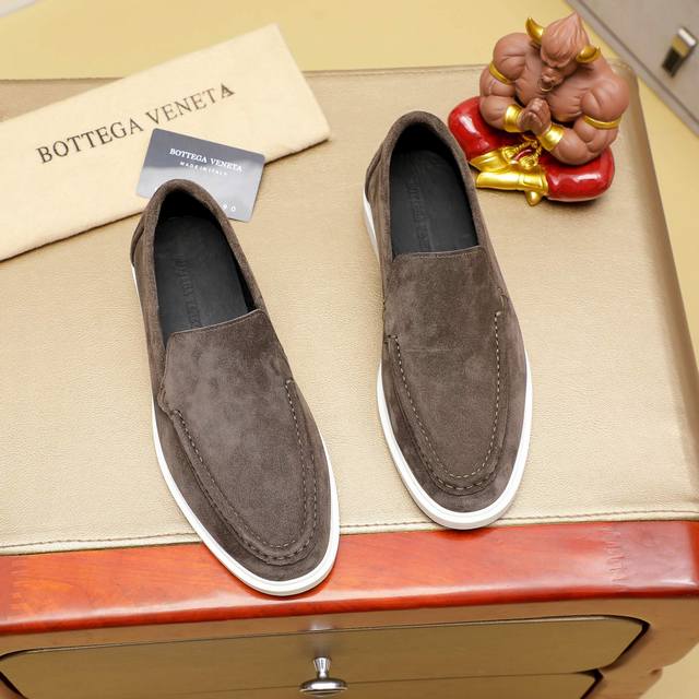 工厂价 Bottega Venetta Bv 香港-专柜同步夏季新款官网爆款！原版1比1制作，顶级原单货，独家首发，精心打造，欧味十足，绅士格调，鞋面材质，进口