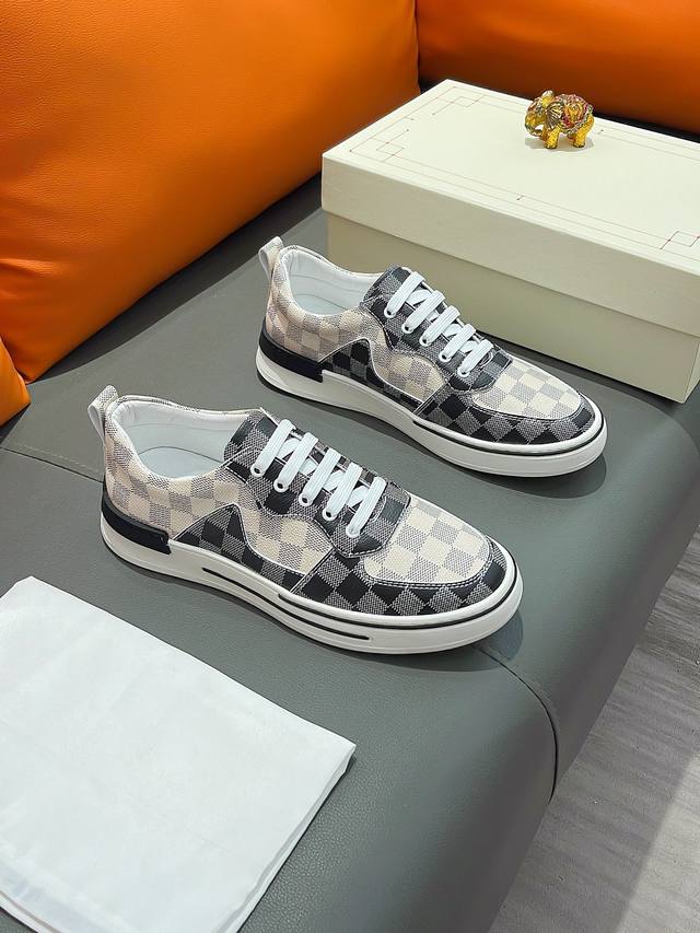 商品名称：Louis Vuitton 路易 威登 正规码数: 38-44 休闲鞋 商品材料：精选 牛皮鞋面，柔软羊皮内里；原厂大底。