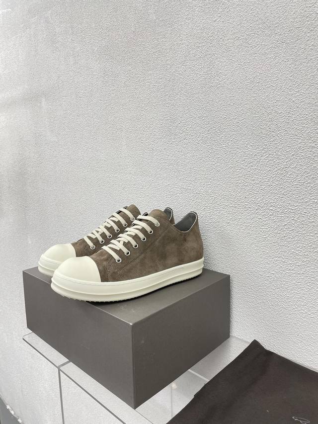 宽带 Rick Owens-24Fw 厚底 Ro 系列 牛皮面 情侣款 高品质 深黄色 牛反绒皮 皮质 Rick Owens 2022到2024至今的大热款 懂