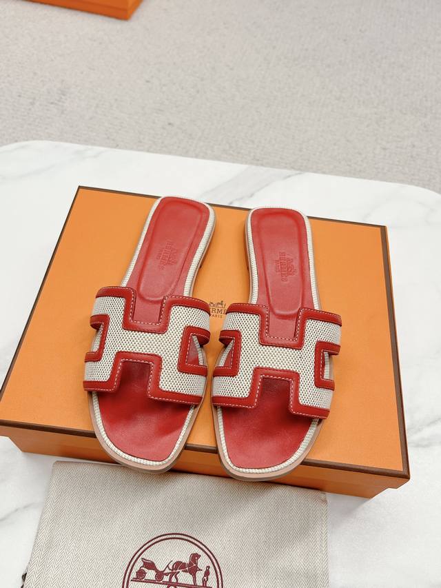 顶级版本，Hermes 爱马仕2022早春新款 拼接工艺全新改版 Hermès 包装升级版型做工材料升级～Hermes市场最高版本纯手工拖鞋 2022早春新款原