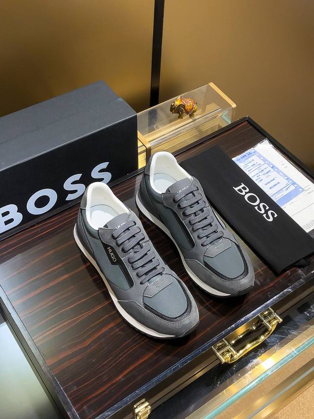 商品名称：Boss 波士 正规码数: 38-44 休闲鞋 商品材料：精选 牛皮鞋面，柔软羊皮垫脚；原厂特供大底。 - 点击图像关闭