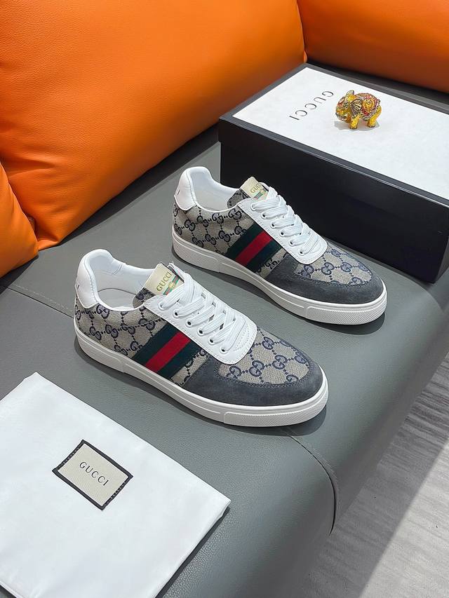 商品名称 Gucci 古驰 正规码数 38-44 休闲鞋 商品材料 精选 牛皮鞋面，柔软羊皮垫脚，原厂特供大底。