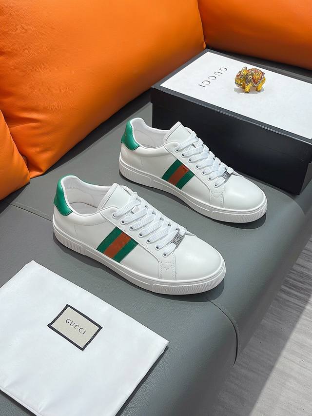 商品名称 Gucci 古驰 正规码数 38-44 休闲鞋 商品材料 精选 牛皮鞋面，柔软羊皮垫脚，原厂特供大底。