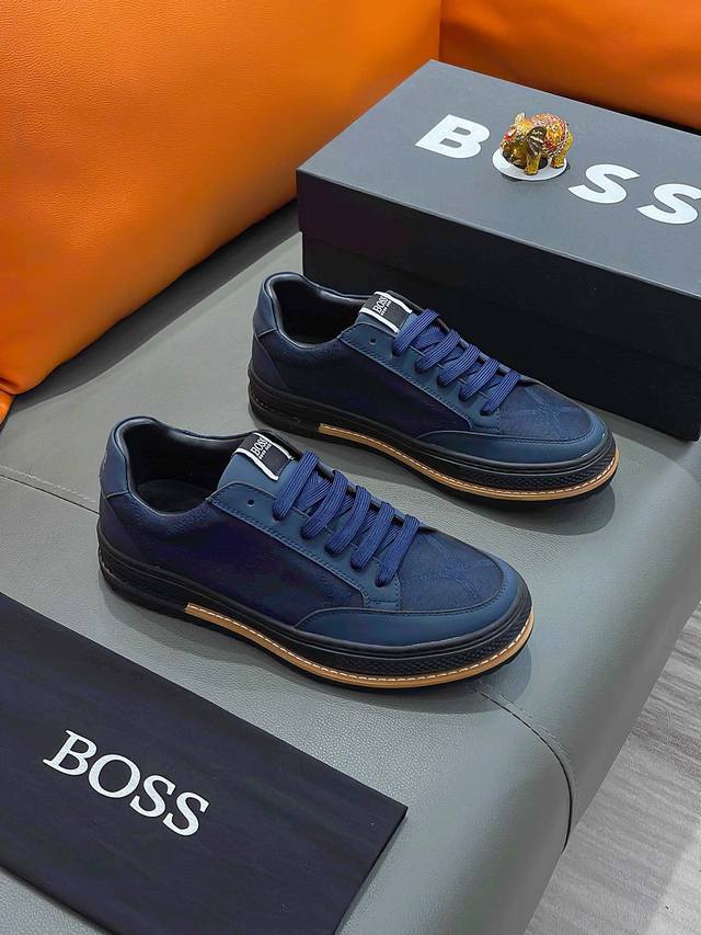 商品名称 Boss 波士 正规码数 38-44 休闲鞋 商品材料 精选 牛皮鞋面，舒适羊皮内里 ；原厂大底。