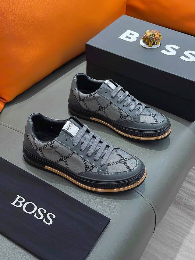 商品名称 Boss 波士 正规码数 38-44 休闲鞋 商品材料 精选 牛皮鞋面，舒适羊皮内里 ；原厂大底。