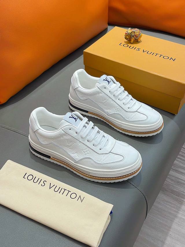 商品名称 Louis Vuitton 路易 威登 正规码数 38-44 休闲鞋 商品材料 精选 牛皮鞋面，柔软羊皮内里；原厂大底。