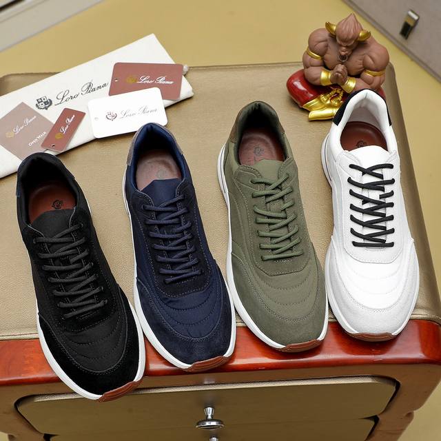 商品名称 Loro Piana L 正规码数 39-44 休闲鞋 商品材料 精选 飞织鞋面，舒适羊皮内里 ；原厂大底。