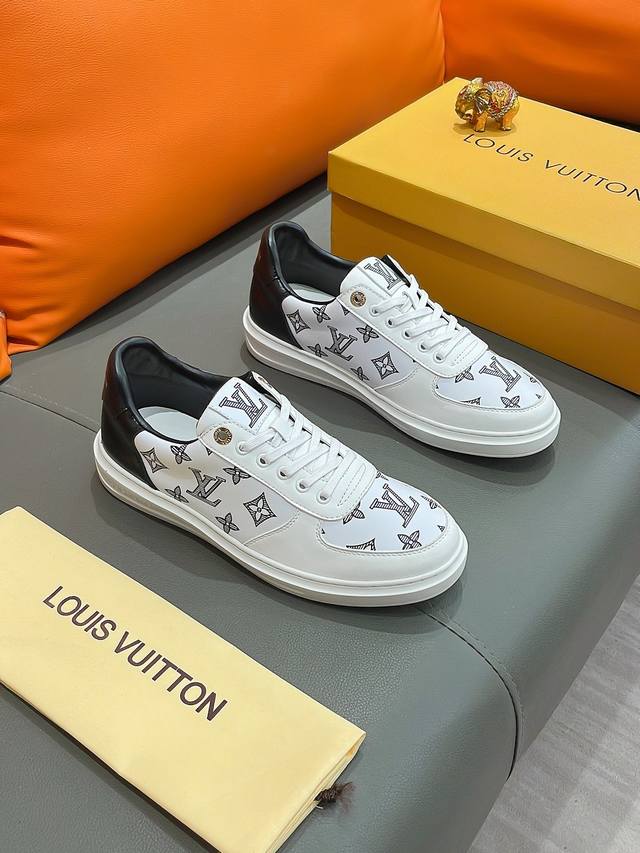 商品名称：LOUIS VUITTON 路易 威登 正规码数: 38-44 休闲鞋 商品材料：精选 进口牛皮鞋面，柔软羊皮内里；原厂大底。