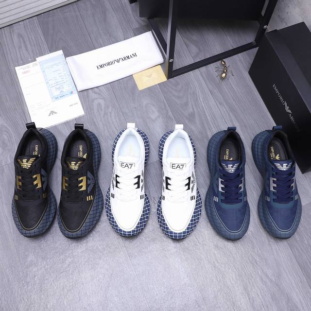 商品商标：Armani 阿玛尼 包底休闲鞋正码码数: 38-44 45订做不退換 商品材料：精选牛皮拼接网面 网内里 牛皮鞋垫 橡胶大底